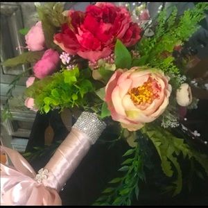 New Beautiful Handmade Bridal Bouquet